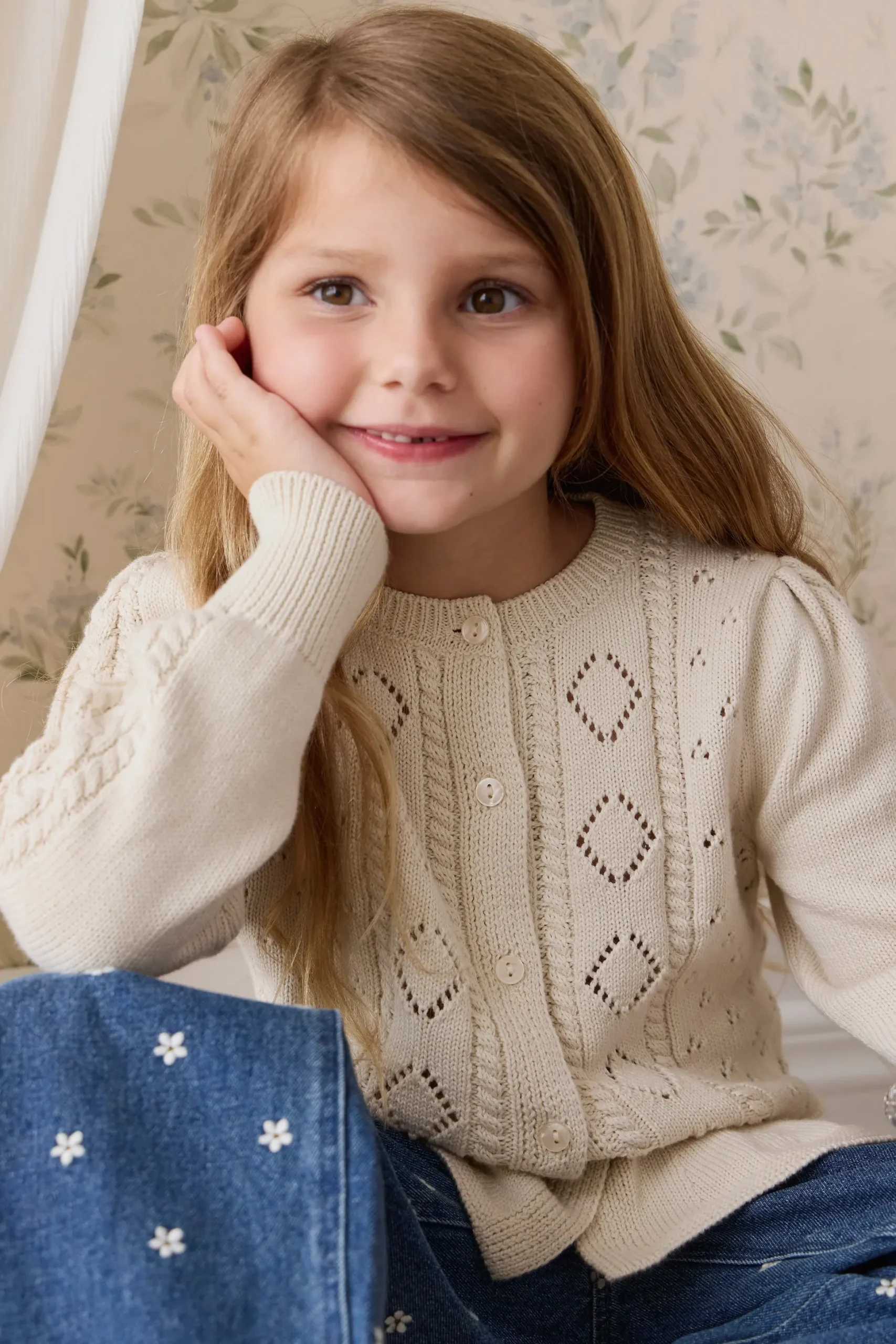 Annabelle Cardigan-Vanilla
