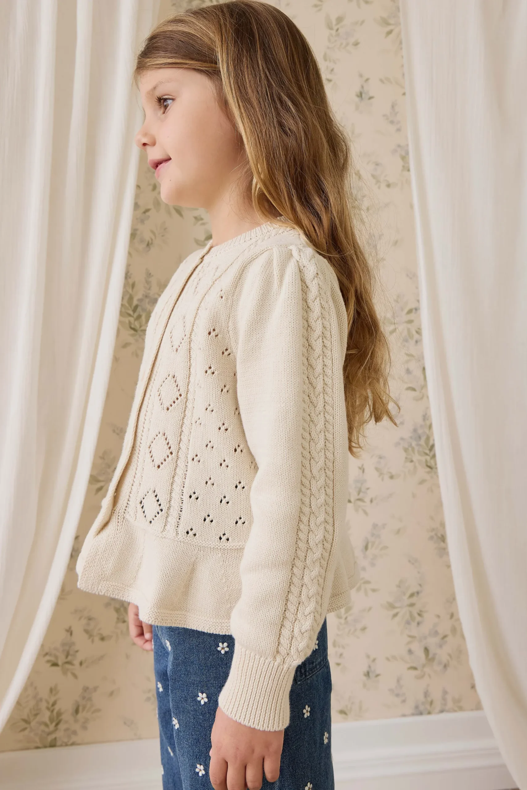 Annabelle Cardigan-Vanilla
