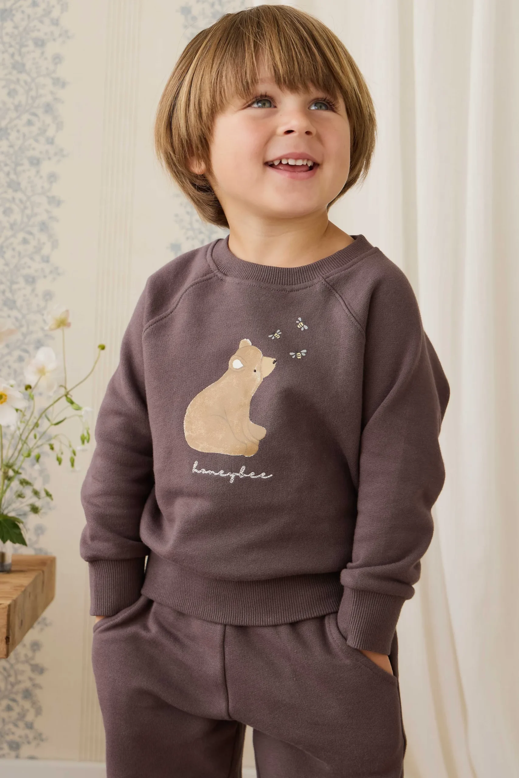 Organic Cotton Hayes Sweatshirt - Raku Honeybee Bear