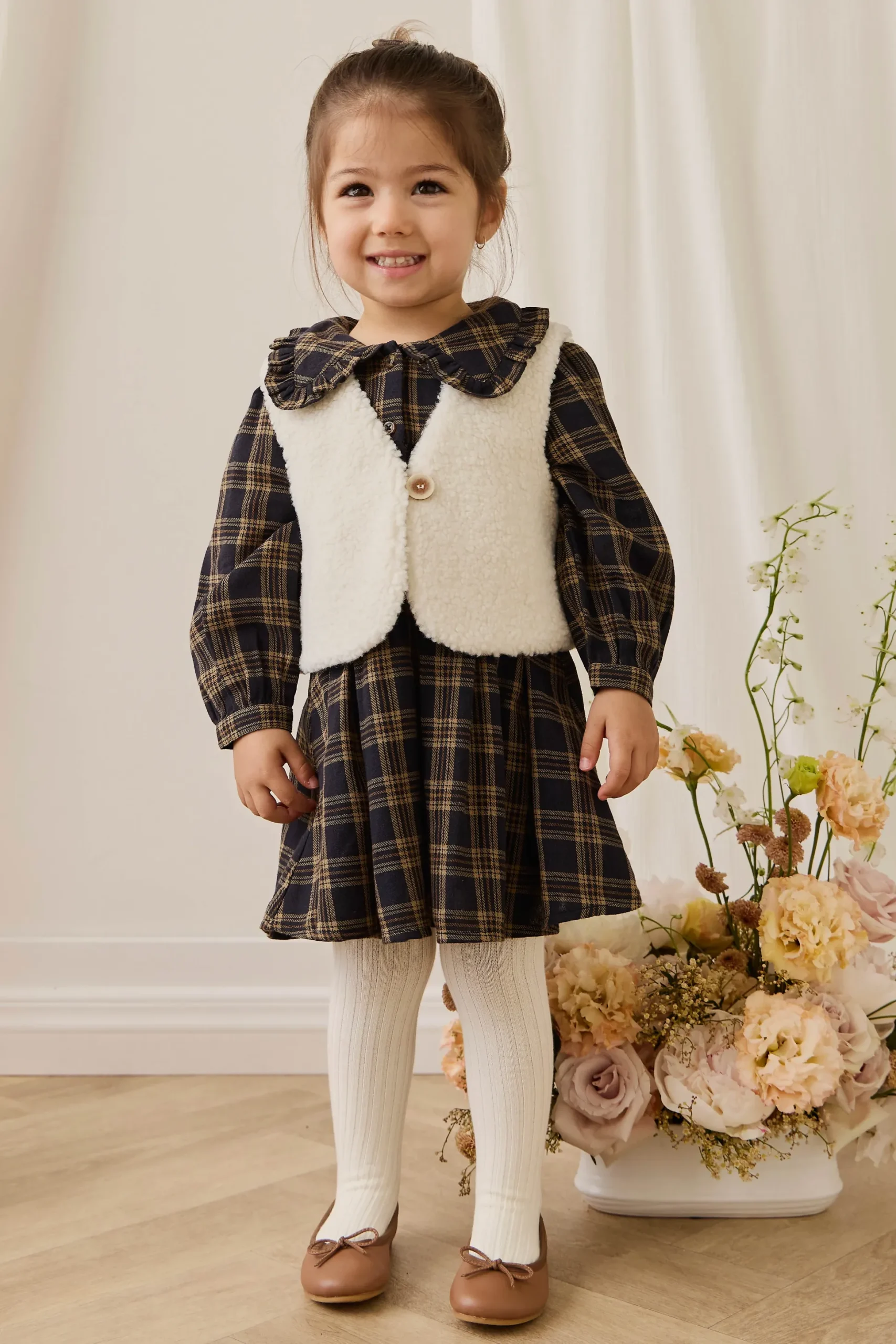 Petal Vest - Natural