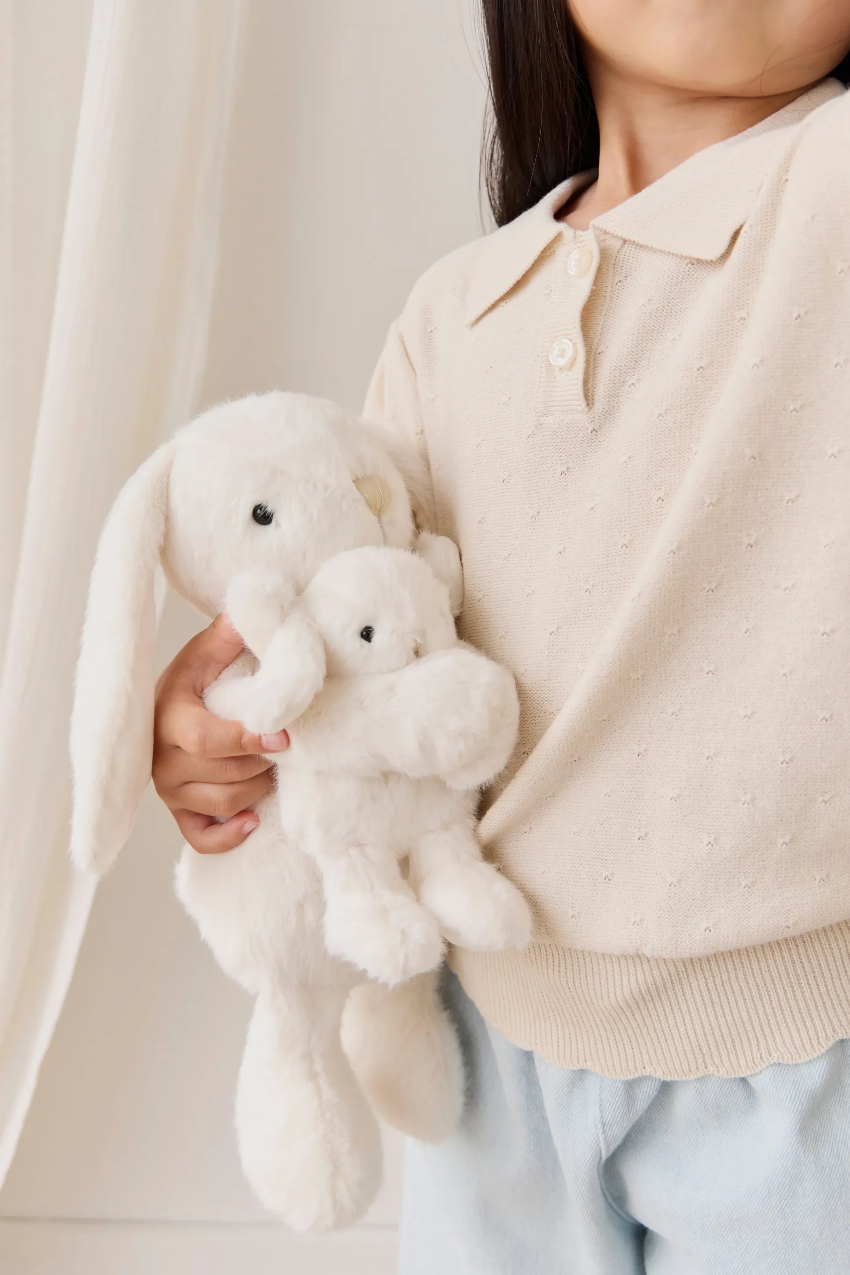 Snuggle Bunnies - Frankie the Hugging Bunny - Marshmallow