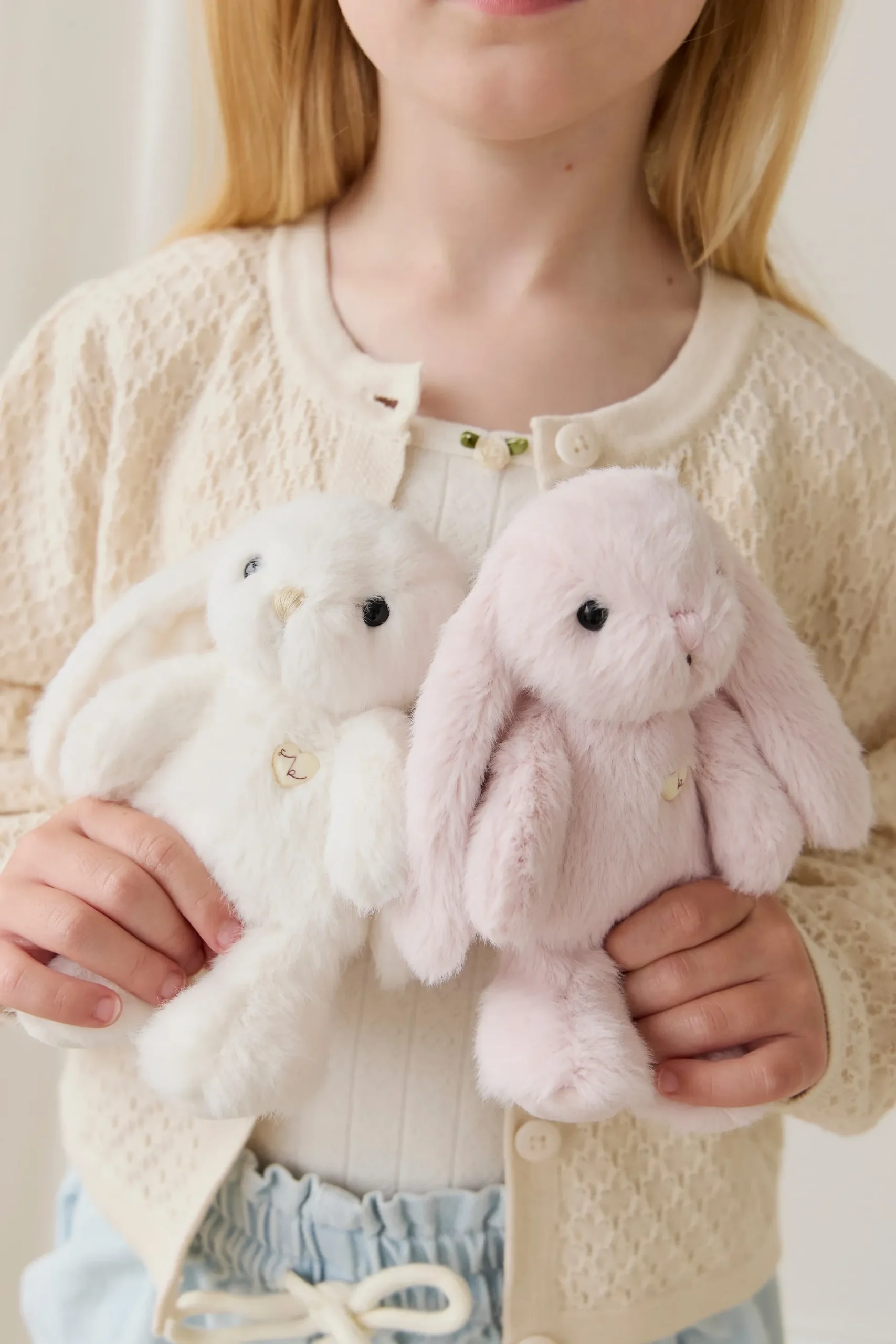 Snuggle Bunnies - Little Penelope - Marshmallow