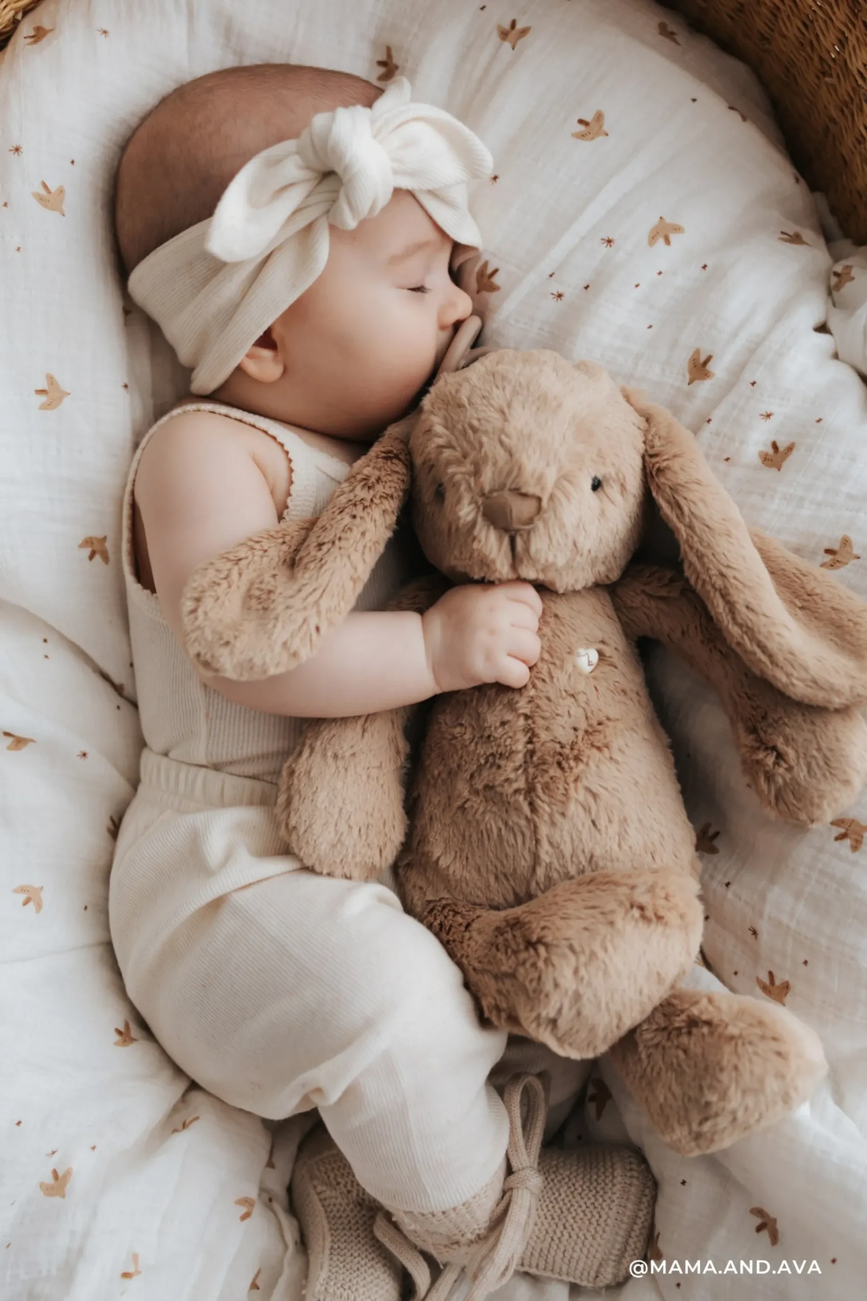 Snuggle Bunnies - Penelope The Bunny - Caramel