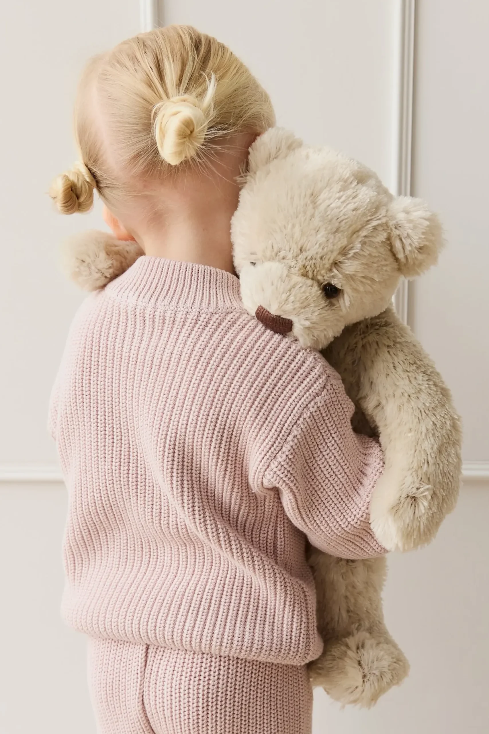 Snuggle Bunnies - Theo The Bear
